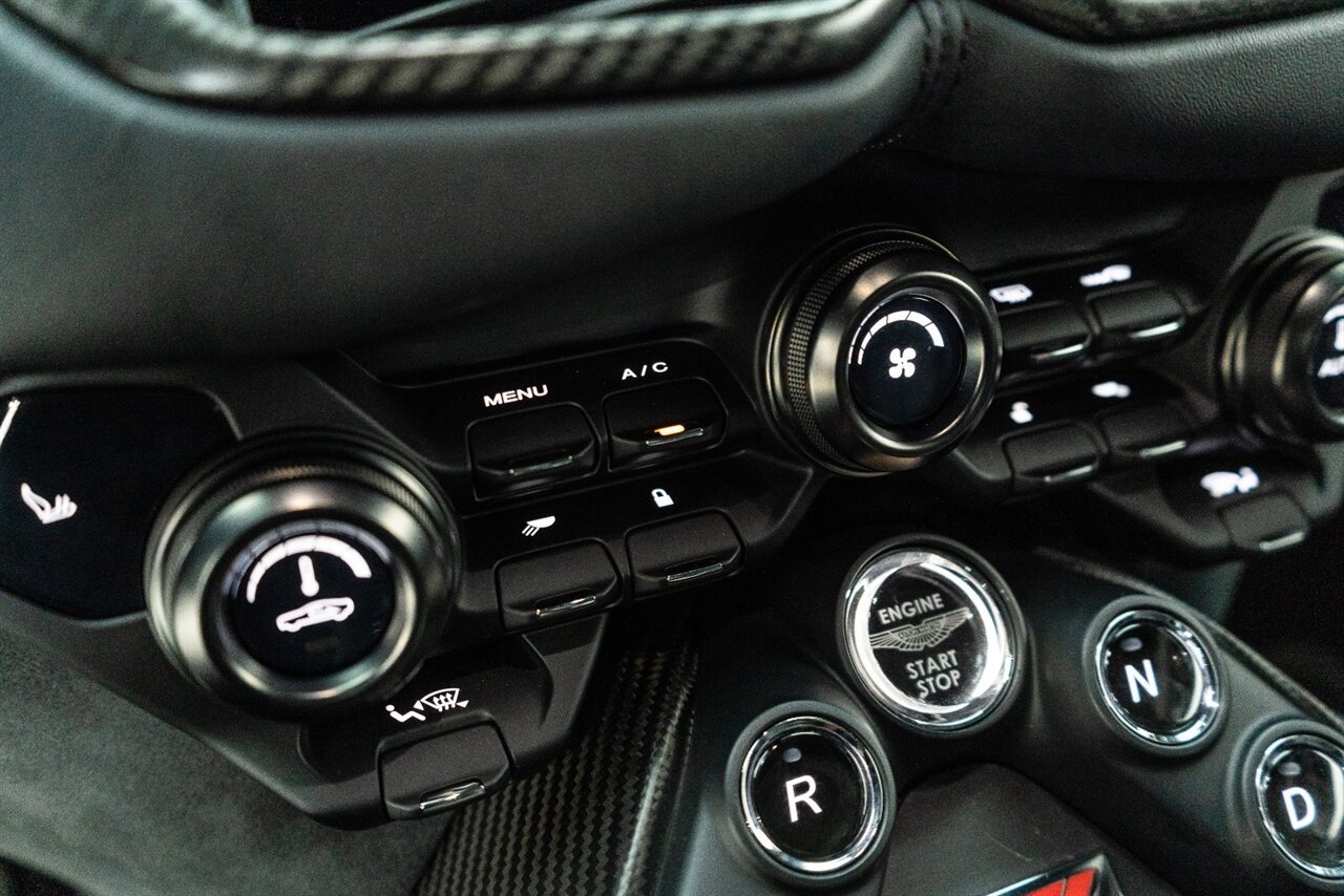Used 2023 Aston Martin V8 Vantage Coupe RWD image 74