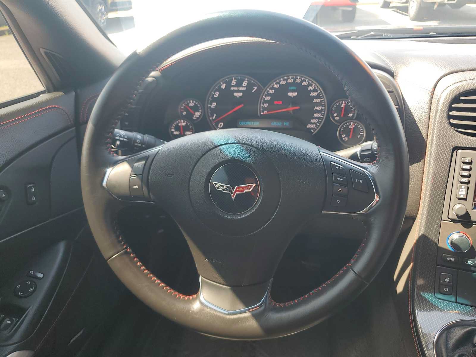Used 2013 Chevrolet Corvette 427 w/ 1SC Preferred Equipment Group RWD image 15