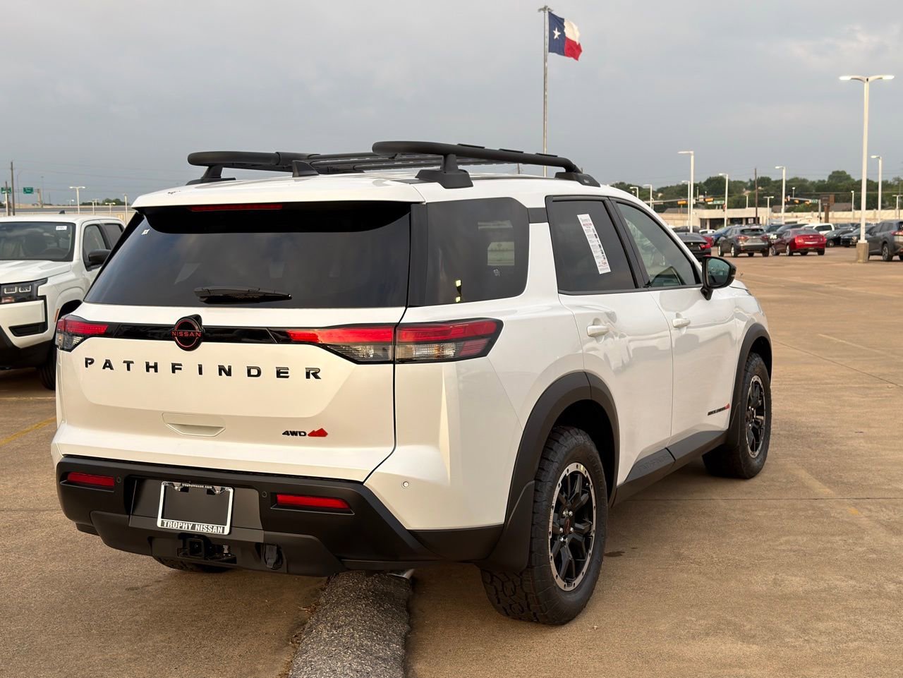 New 2026 Nissan Pathfinder Rock Creek AWD/4WD image 6