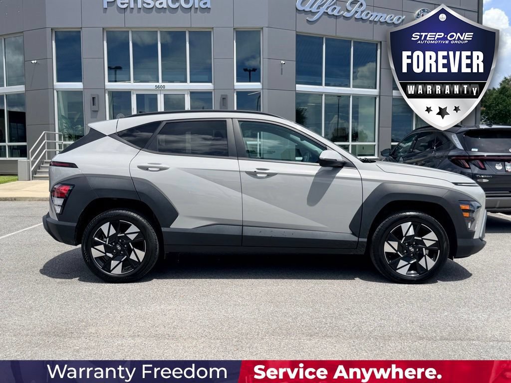 Used 2024 Hyundai Kona SEL AWD/4WD image 7