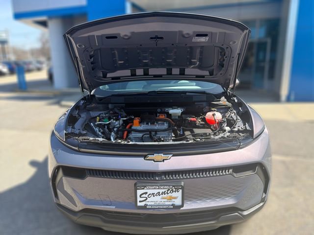 New 2026 Chevrolet Equinox EV LT AWD/4WD image 11