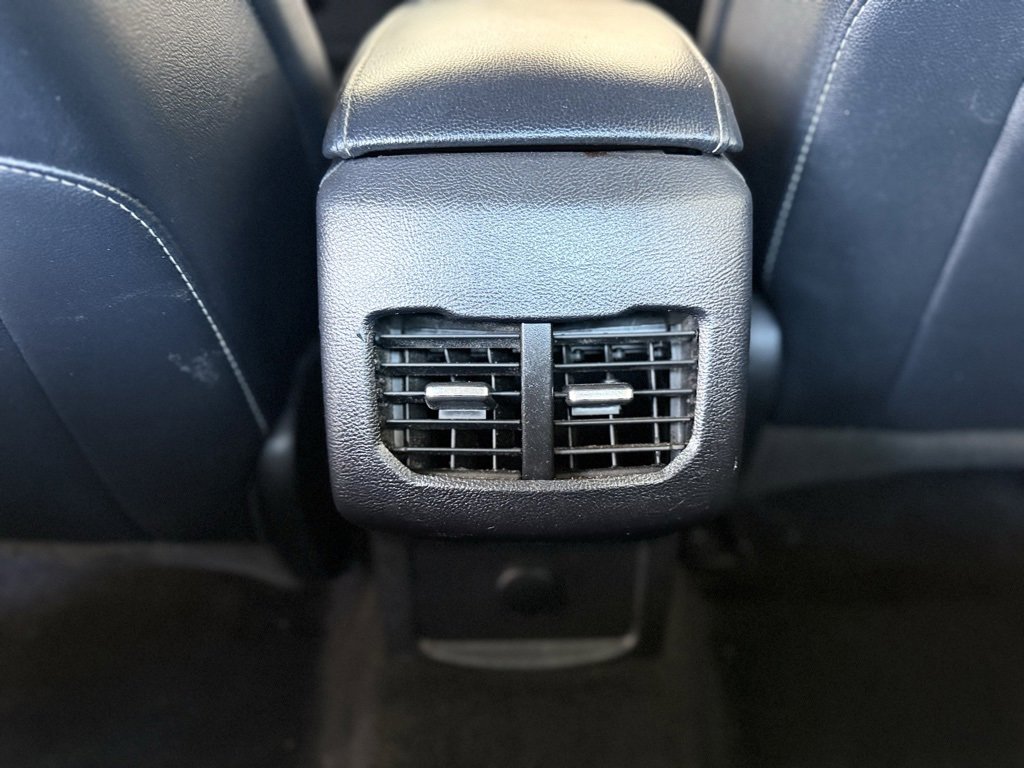 Used 2020 Ford Fusion Titanium image 21