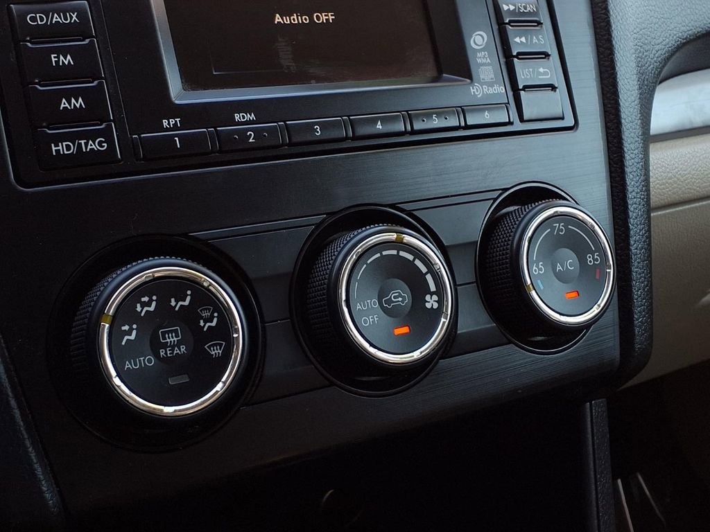 Used 2014 Subaru Crosstrek 2.0i Limited image 8