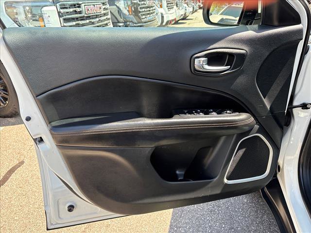 Used 2021 Jeep Compass Limited AWD/4WD image 20