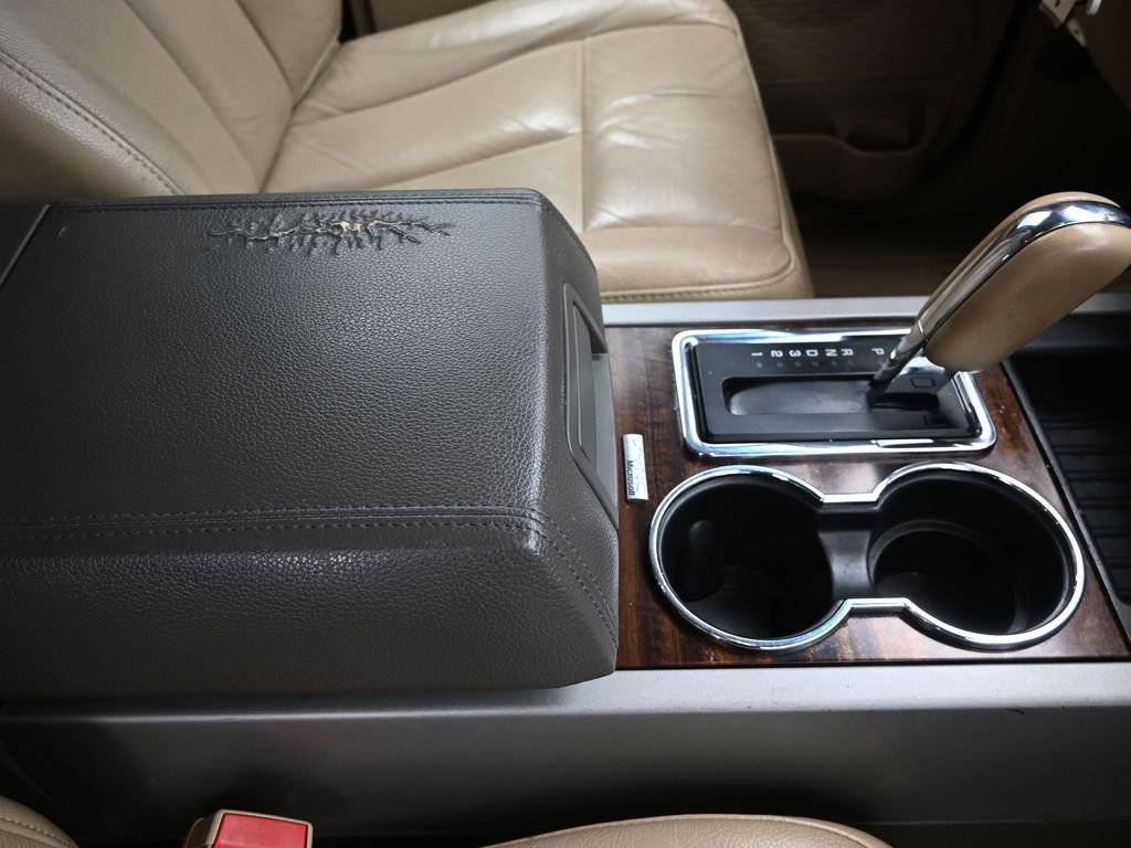 Used 2012 Ford Expedition XLT RWD image 28