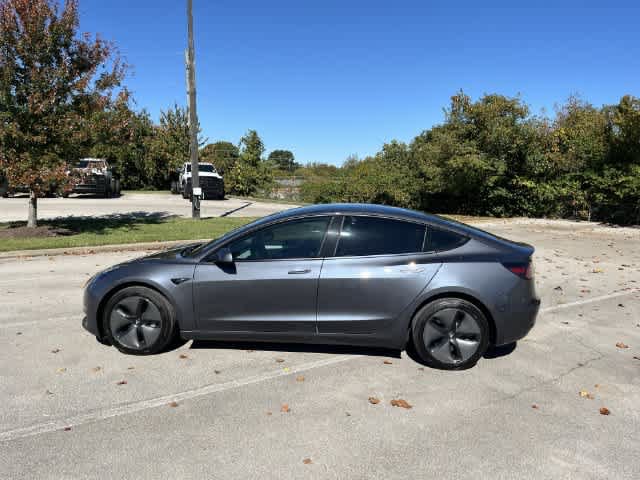 Used 2023 Tesla Model 3 Standard Range RWD image 5