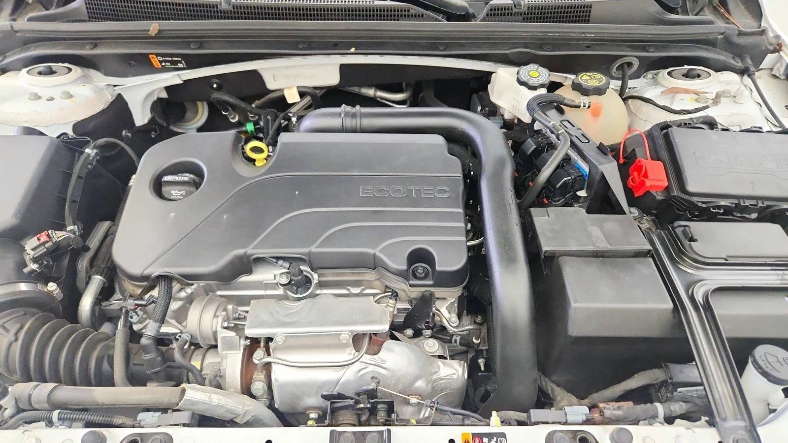 Used 2024 Chevrolet Malibu LT FWD image 37
