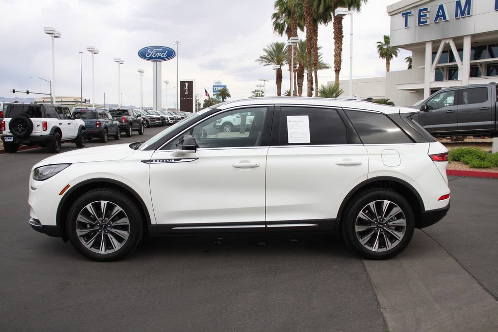 Certified 2022 Lincoln Corsair Reserve w/ Elements Package AWD/4WD image 3