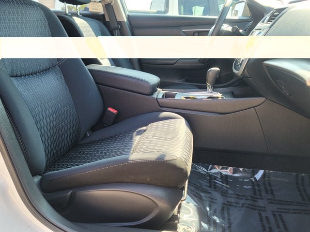 Used 2016 Nissan Altima 2.5 S w/ Power Driver Seat Package FWD image 4