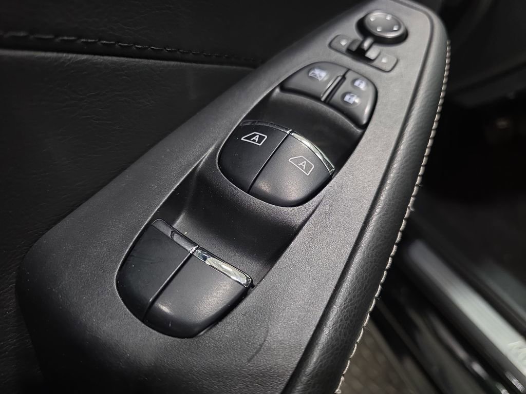 Used 2018 Nissan Maxima 3.5 SL FWD image 26