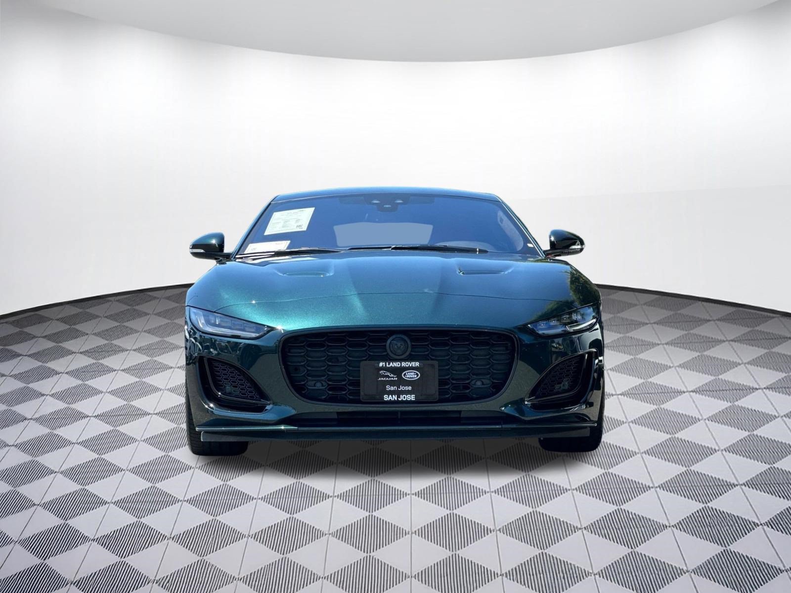 Used 2024 Jaguar F-TYPE Coupe AWD image 6