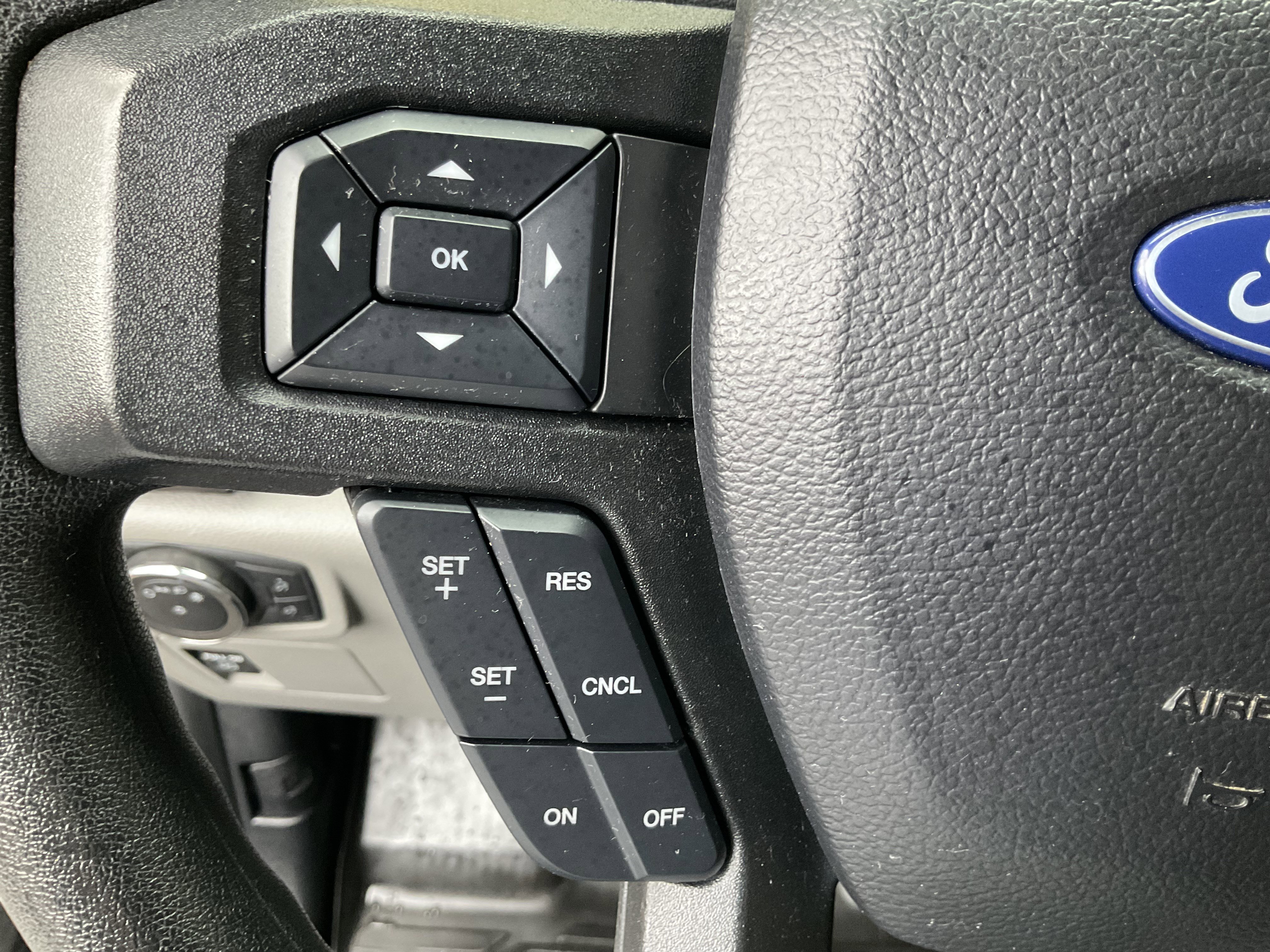 Used 2020 Ford F150 XLT image 25