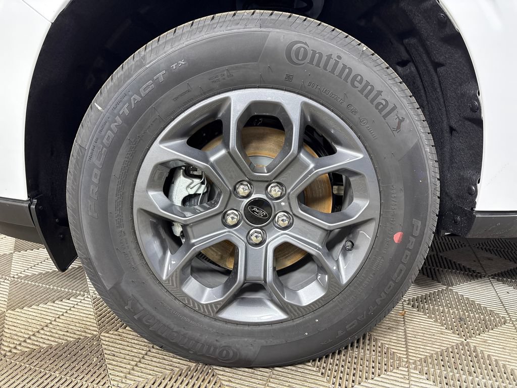 New 2026 Ford Maverick XLT w/ XLT Luxury Package FWD image 12