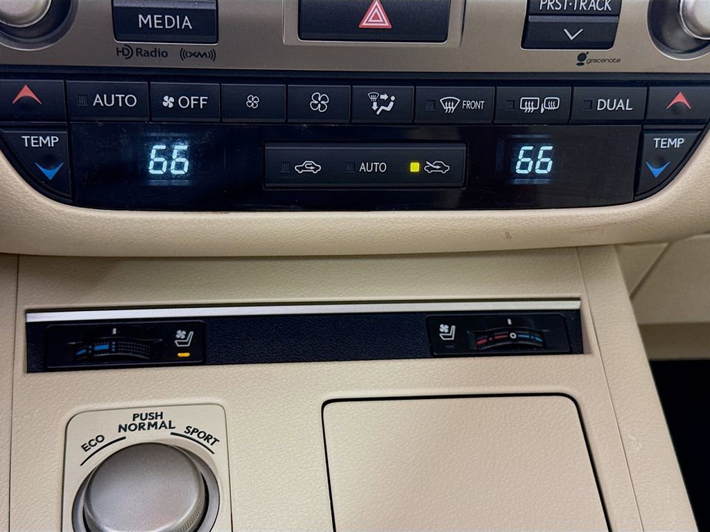 Used 2015 Lexus ES 350 w/ Premium Package image 15