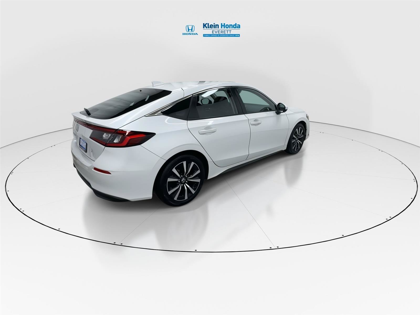 Used 2022 Honda Civic EX-L image 2