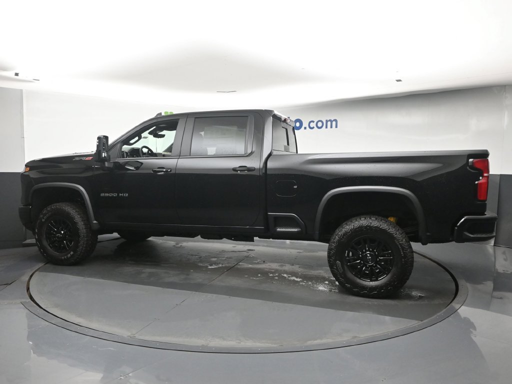 New 2026 Chevrolet Silverado 2500 ZR2 AWD/4WD image 28