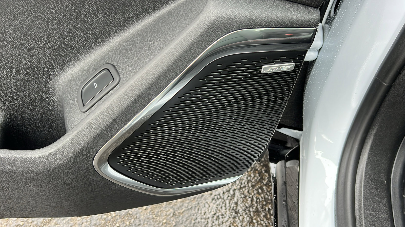 New 2026 Chevrolet Traverse RS w/ LPO, Floor Liner Package image 21