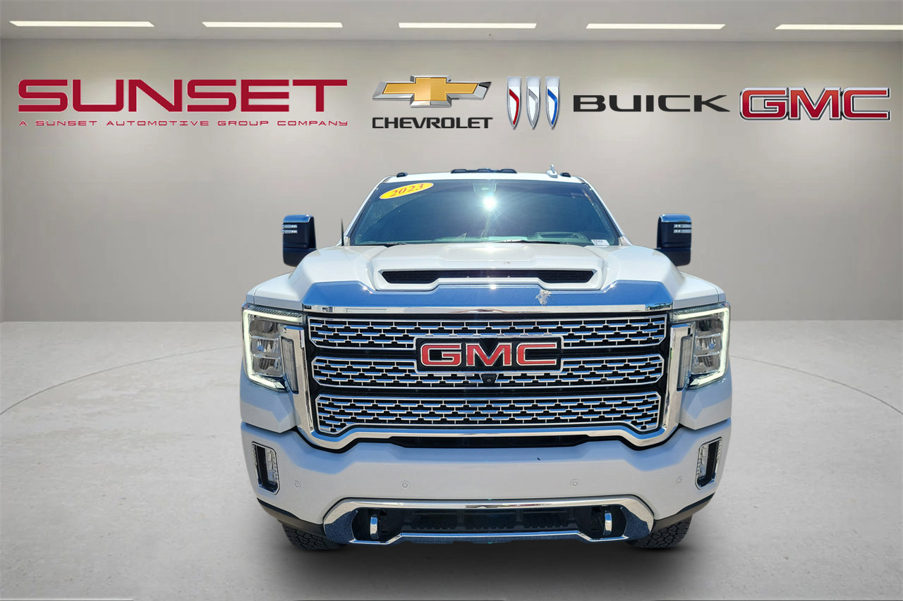 Certified 2023 GMC Sierra 2500 Denali w/ Technology Package AWD/4WD image 2