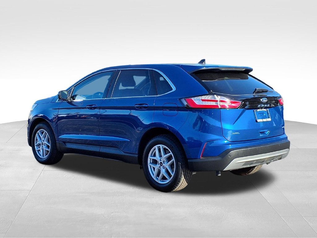 Certified 2024 Ford Edge SEL w/ Convenience Package AWD/4WD image 5
