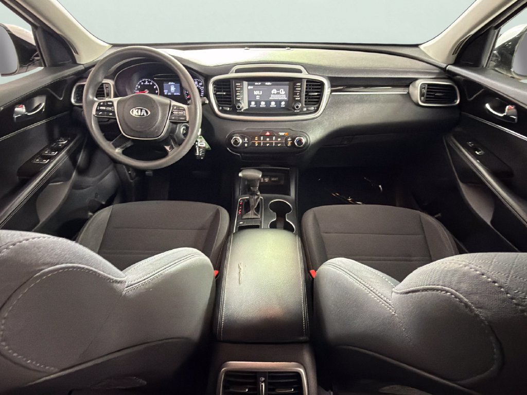 Used 2019 Kia Sorento FWD image 34