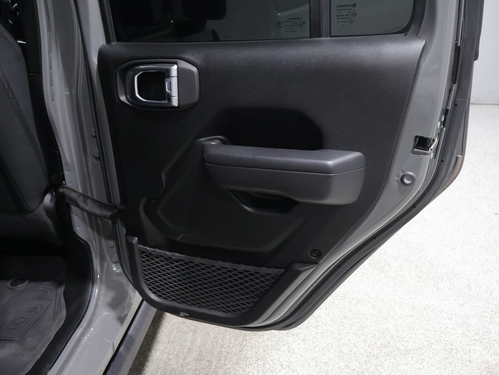 Used 2022 Jeep Gladiator Sport AWD/4WD image 20