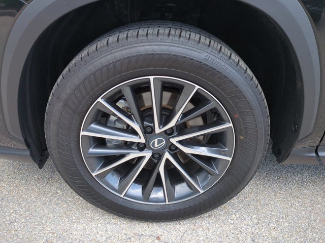 Certified 2026 Lexus NX 350 AWD w/ Accessory Package (2T) image 11