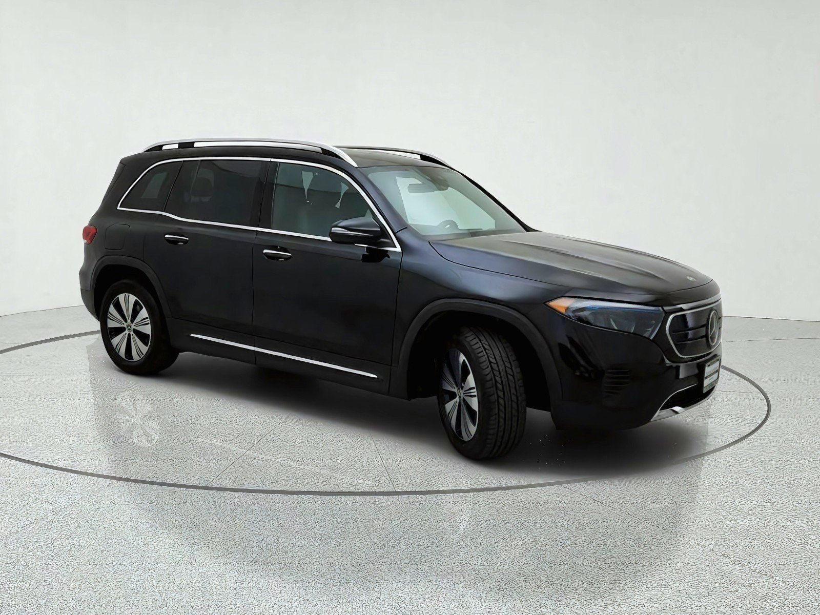 Used 2023 Mercedes-Benz EQB 250+ image 5