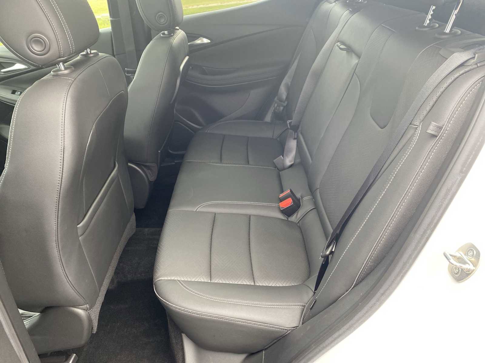 Used 2023 Buick Encore GX Essence w/ Experience Buick Package image 30