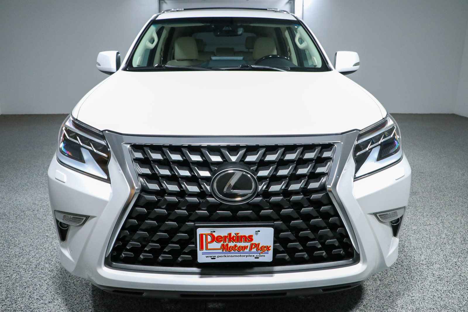 Used 2023 Lexus GX 460 Premium w/ Premium Package AWD/4WD image 4
