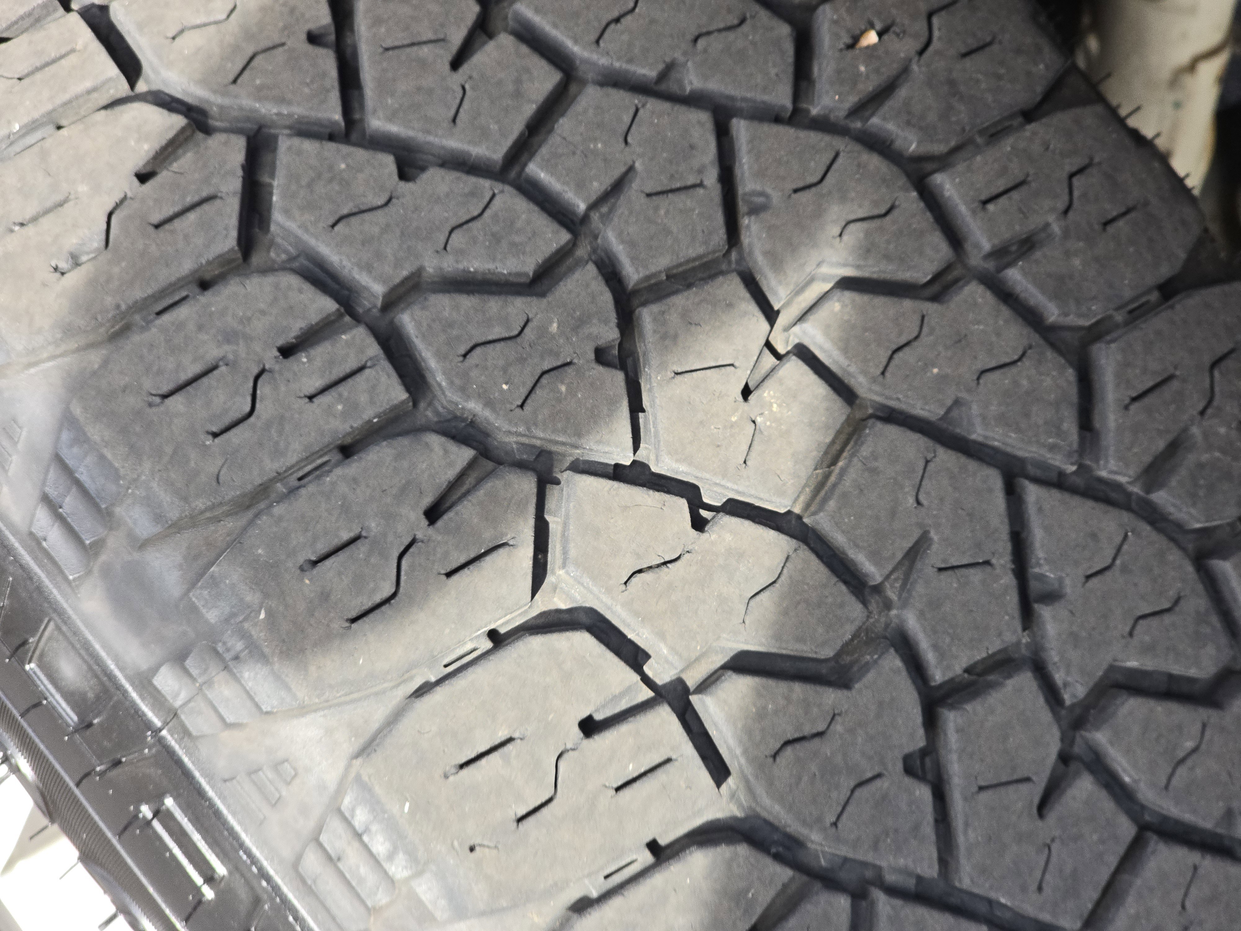 Used 2020 GMC Sierra 2500 SLT w/ Gooseneck/5TH Wheel Package image 4