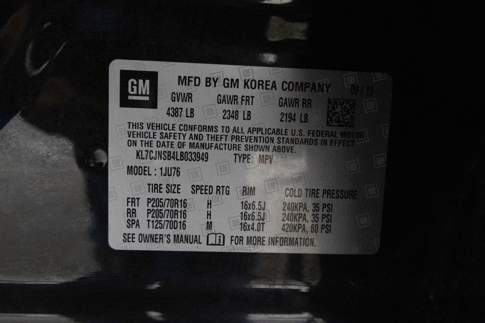 Used 2020 Chevrolet Trax LS w/ Tint and Cruise Package image 44