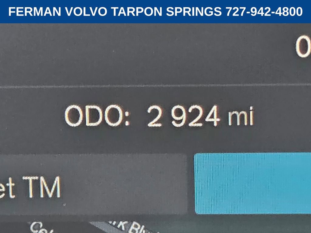 New 2026 Volvo XC90 B5 Core image 32