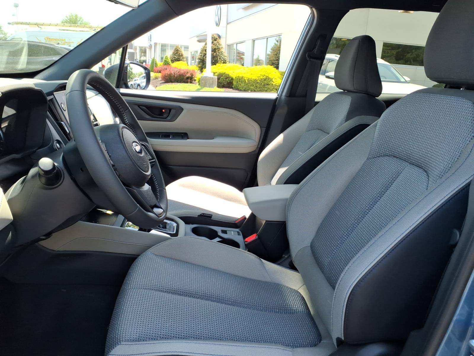 Certified 2025 Subaru Forester Premium AWD/4WD image 18