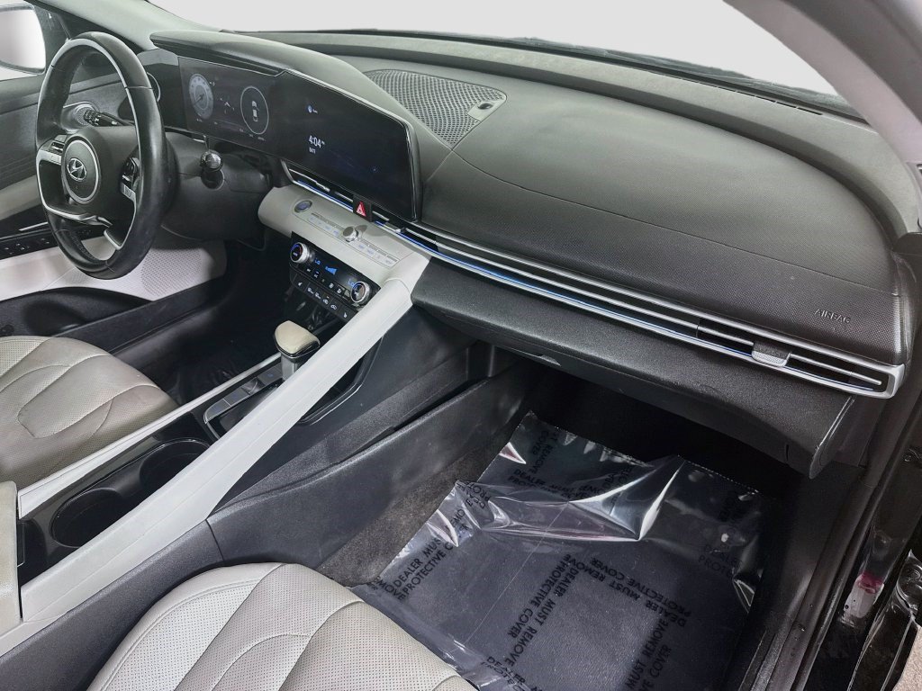 Used 2021 Hyundai Elantra Limited FWD image 29