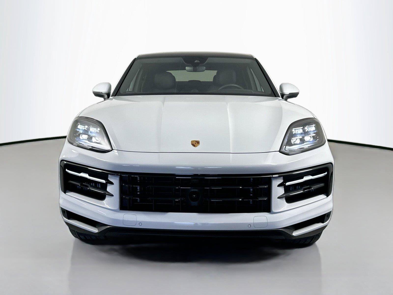 Certified 2025 Porsche Cayenne S AWD/4WD image 10
