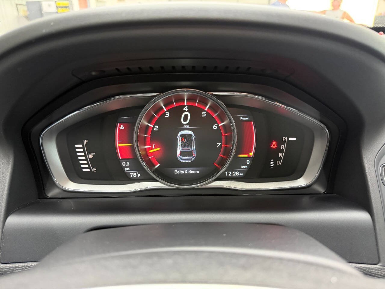 Used 2015 Volvo XC60 T6 Platinum AWD/4WD image 25