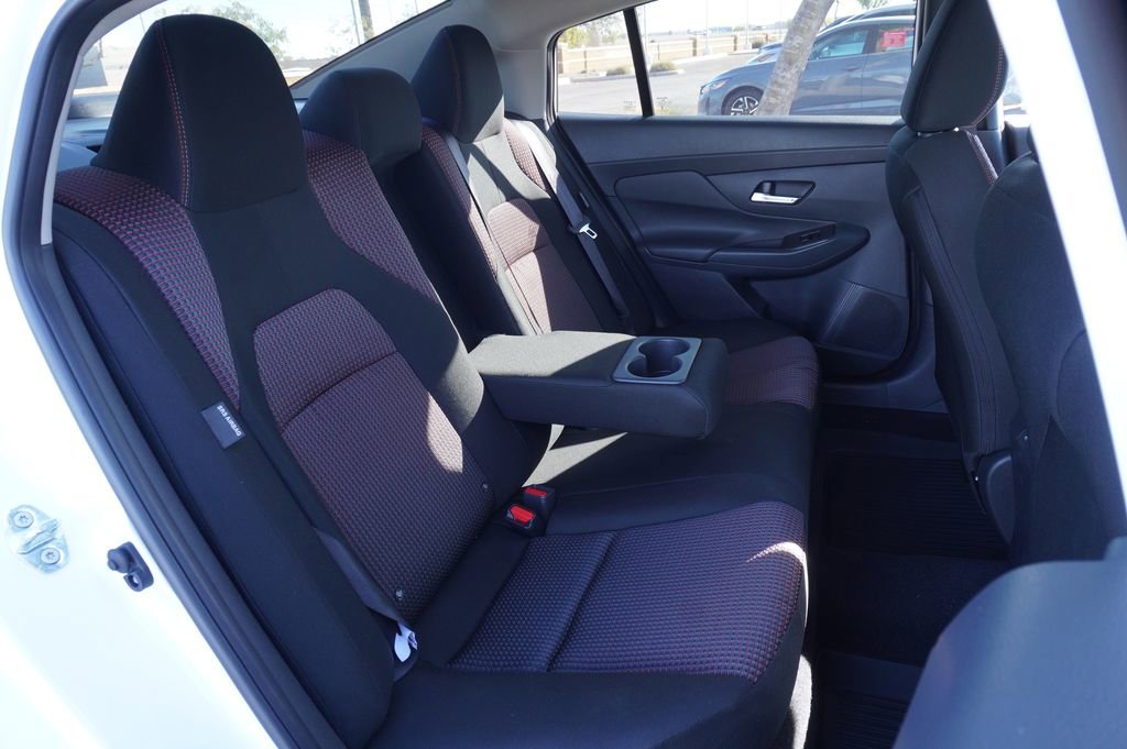 New 2026 Nissan Sentra SR FWD image 9