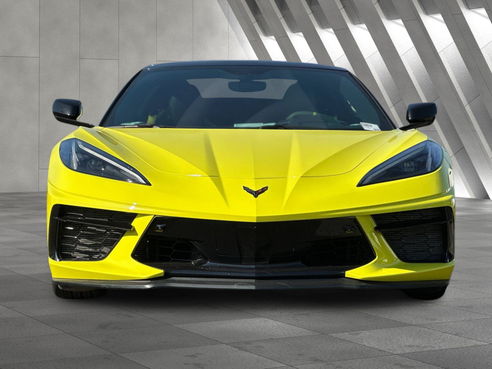 Used 2022 Chevrolet Corvette Stingray Premium Conv w/ Z51 Performance Package RWD image 9