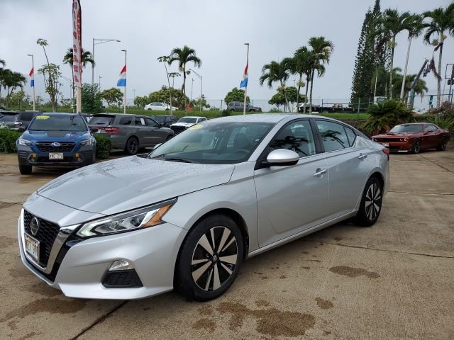 Used 2022 Nissan Altima 2.5 SV image 1