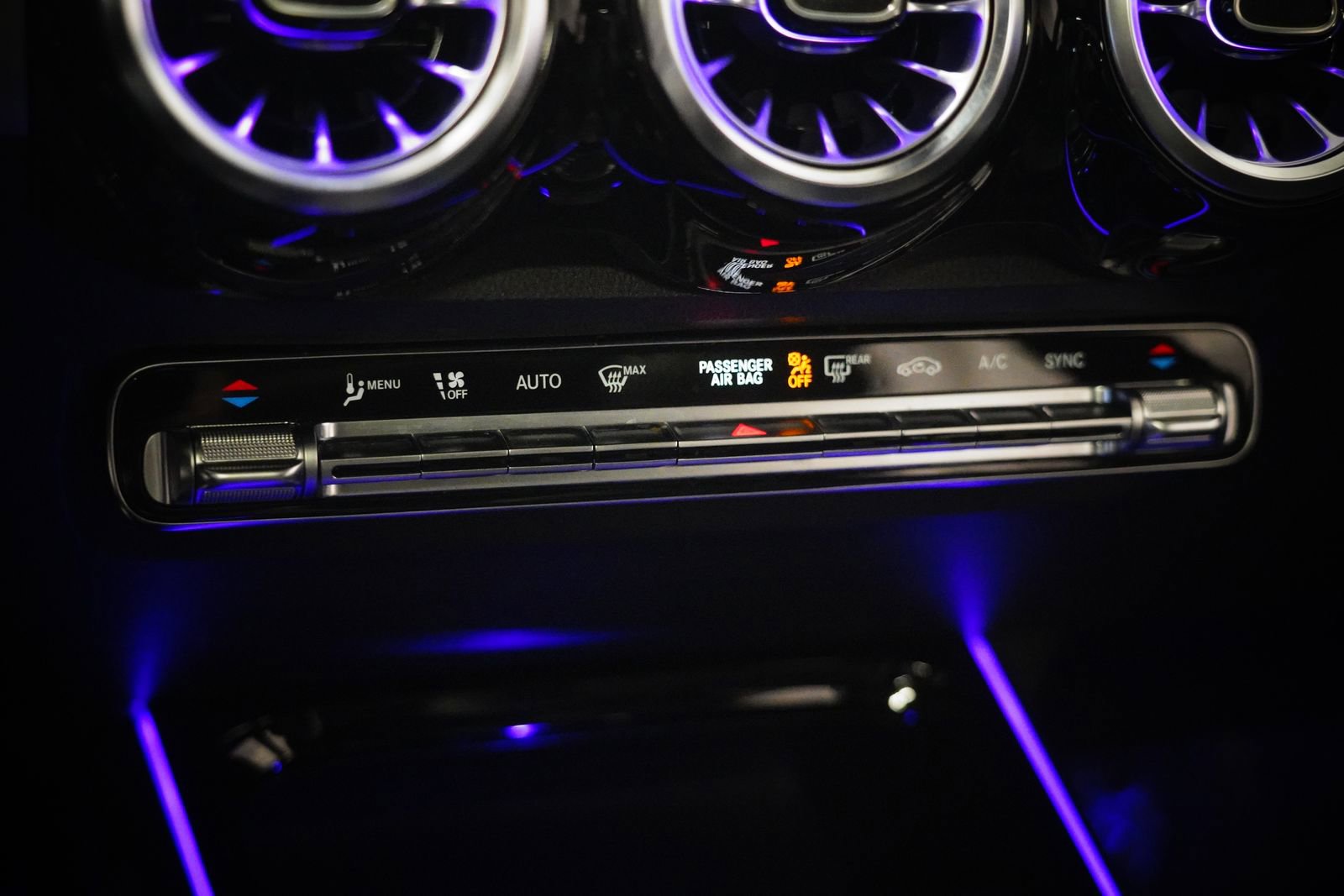 Certified 2023 Mercedes-Benz GLB 250 GLB 250 image 26