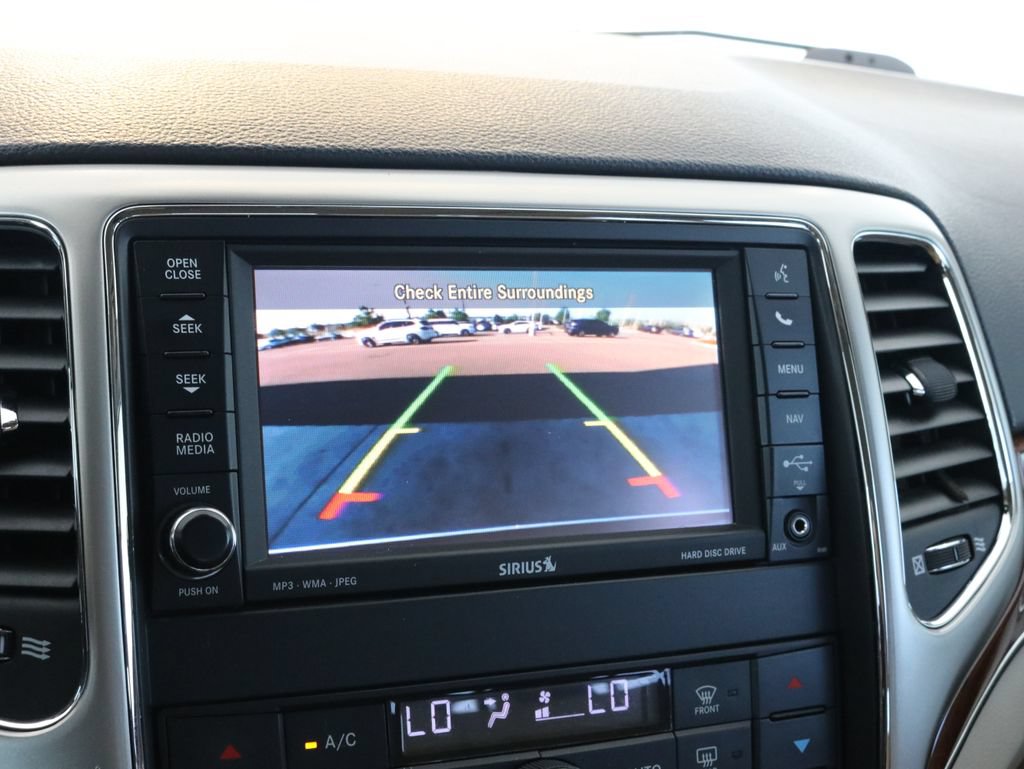 Used 2011 Jeep Grand Cherokee Limited w/ Trailer Tow Group AWD/4WD image 16