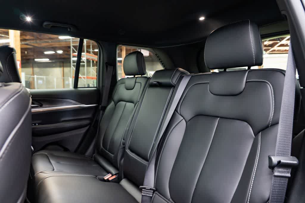New 2026 Jeep Grand Cherokee Limited AWD/4WD image 27