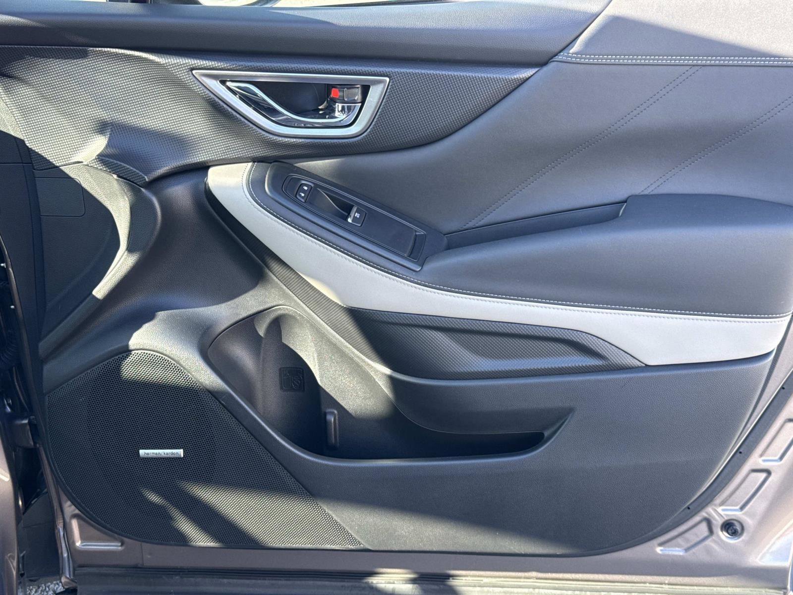 Used 2023 Subaru Forester Limited AWD/4WD image 19