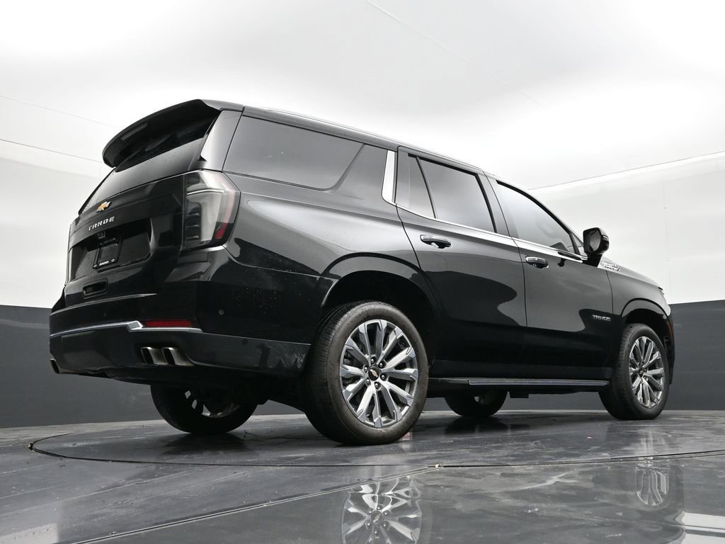 Used 2025 Chevrolet Tahoe High Country image 24