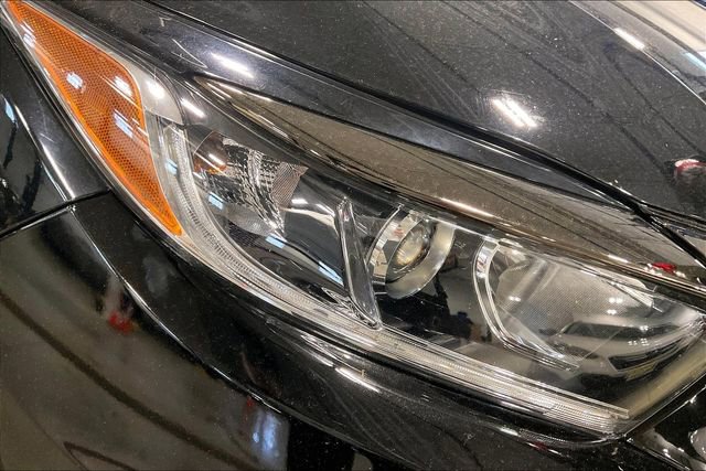 Used 2021 Honda HR-V Sport image 28