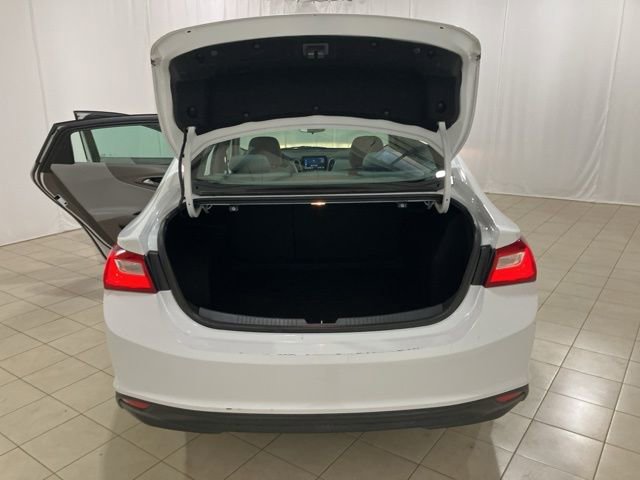 Used 2023 Chevrolet Malibu LT image 21
