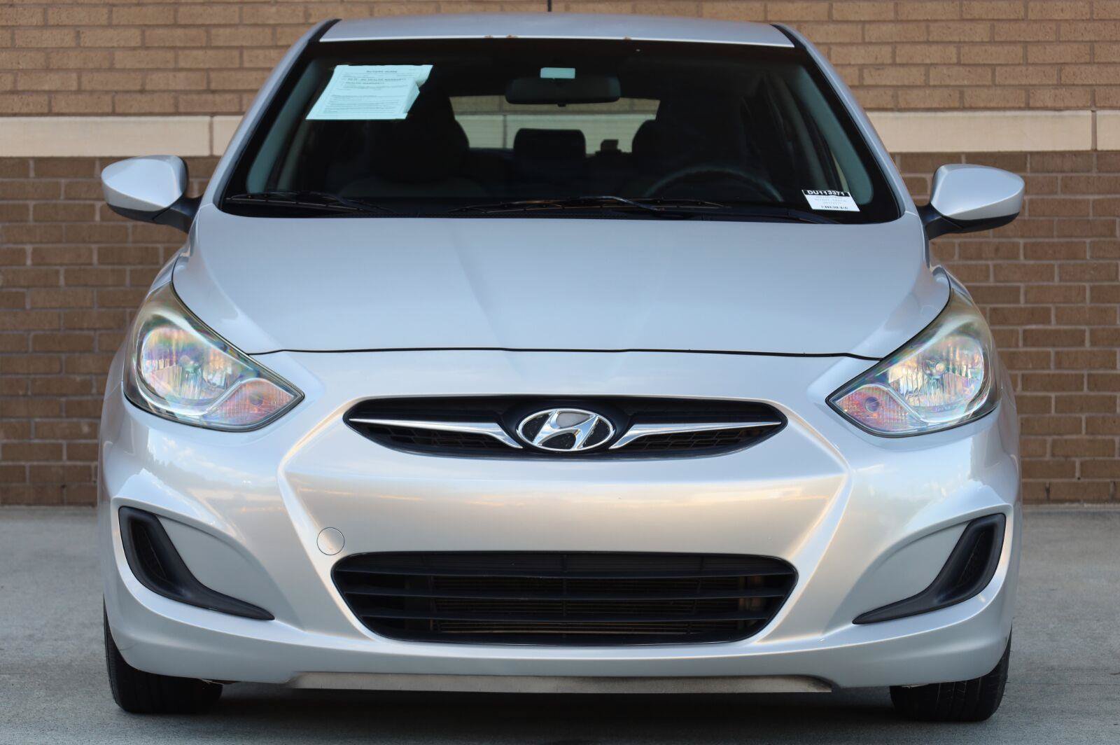 Used 2013 Hyundai Accent GS FWD image 6