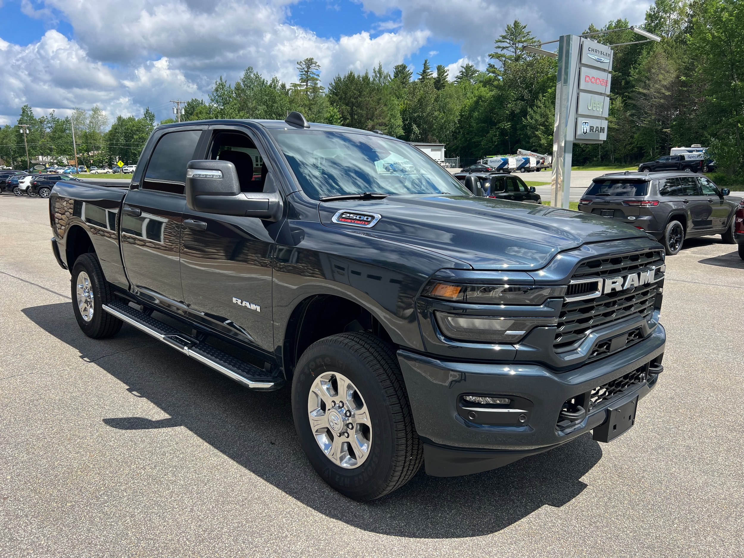 New 2026 RAM 2500 Big Horn AWD/4WD image 3