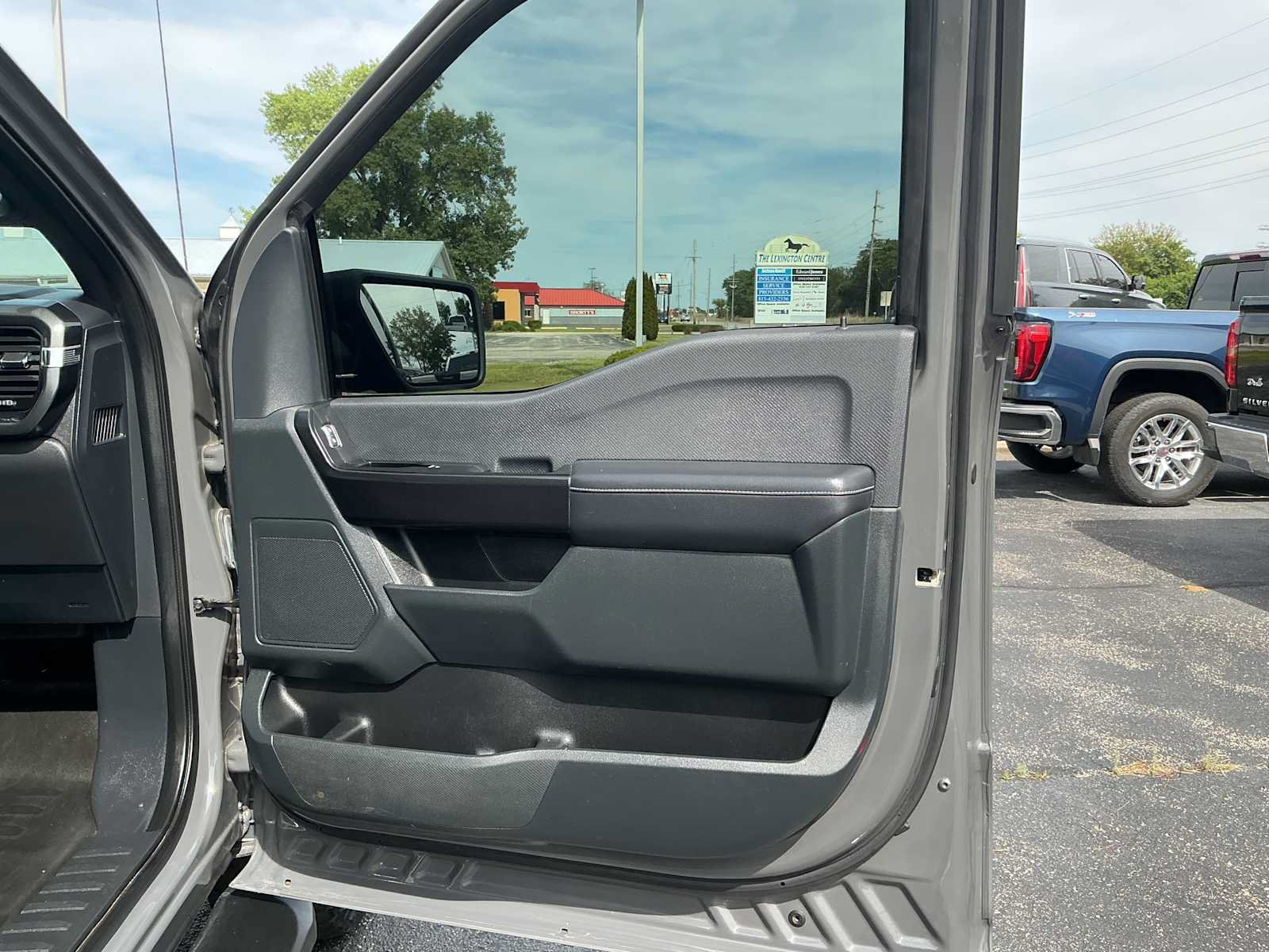 Used 2021 Ford F150 XL w/ STX Appearance Package AWD/4WD image 26