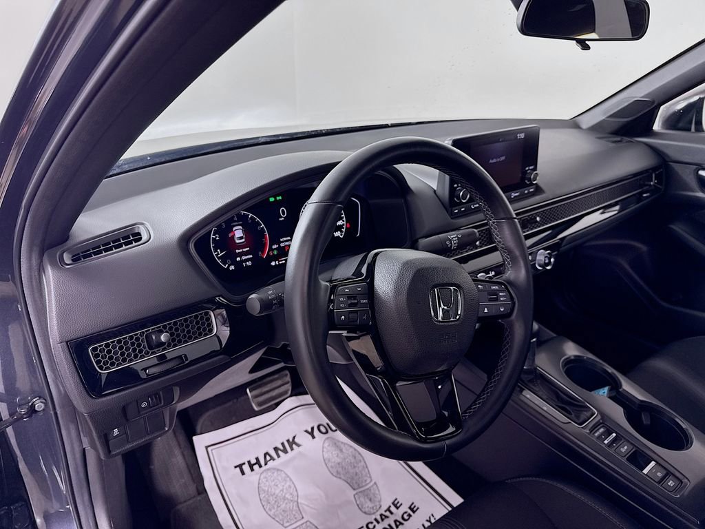 Used 2025 Honda Civic Sport image 9